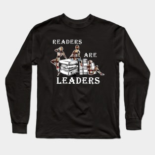 readers are leaders Long Sleeve T-Shirt